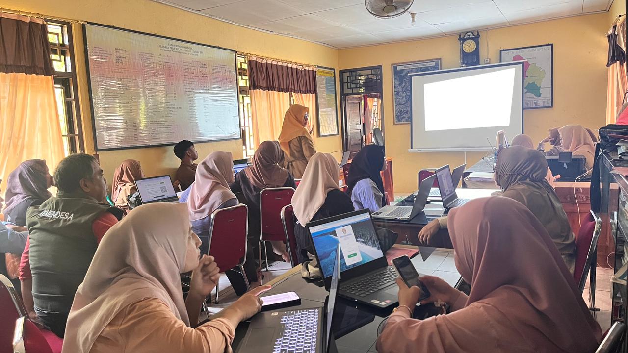 Pelatihan Website Desa Digelar di Abbatireng, Dukung Program Desa Mapan Maradeka